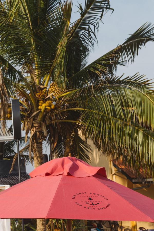 Sea Salt Society Hotel Хикадува Екстериор снимка