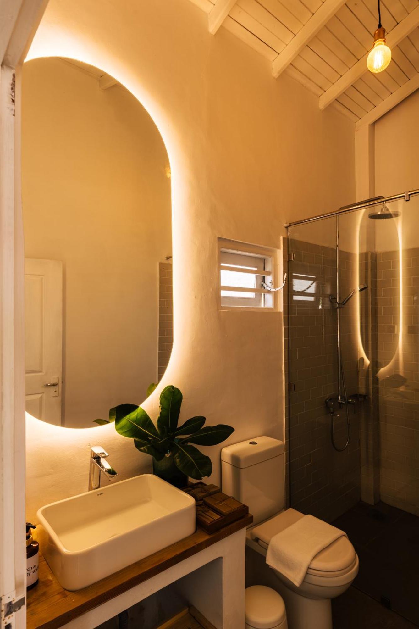 Sea Salt Society Hotel Хикадува Екстериор снимка