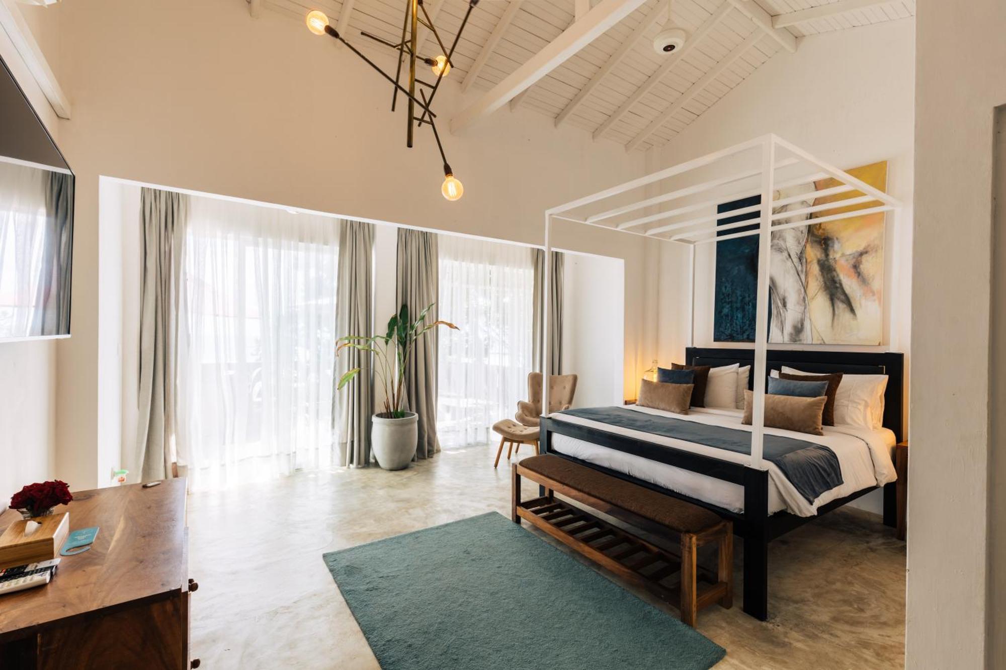 Sea Salt Society Hotel Хикадува Екстериор снимка