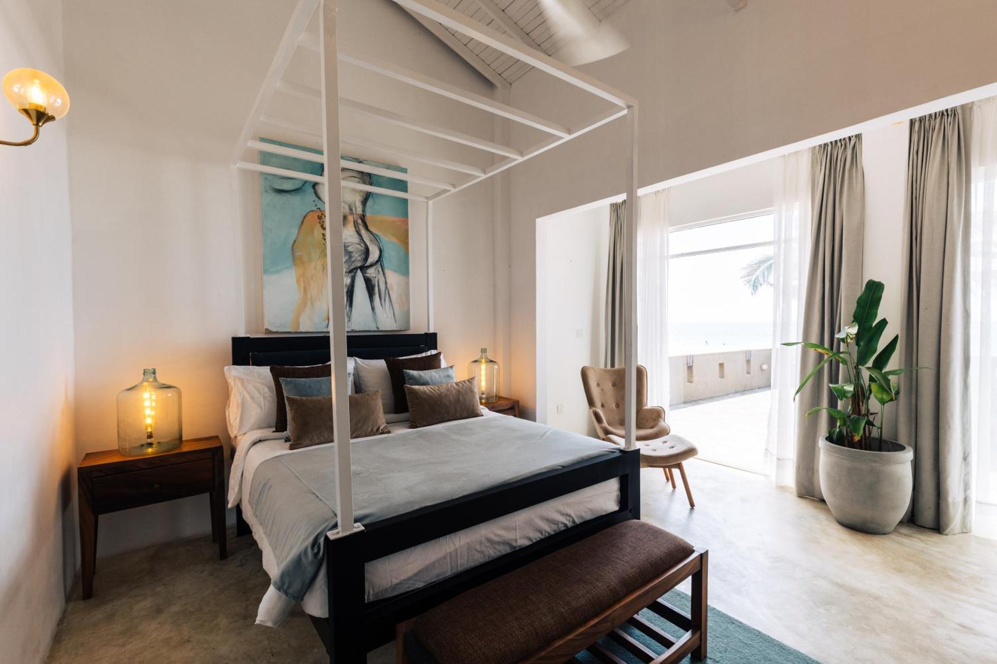 Sea Salt Society Hotel Хикадува Екстериор снимка